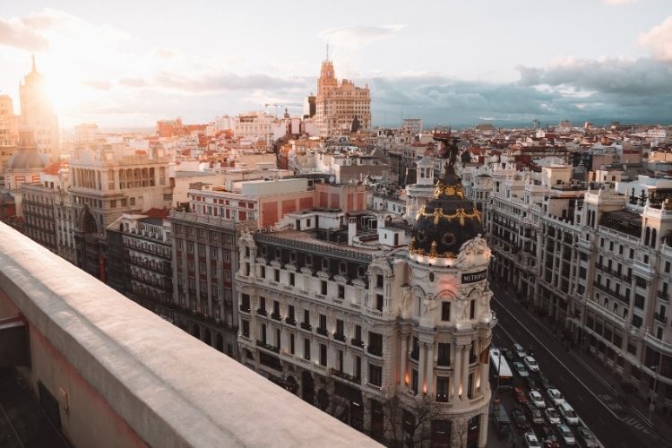 Mostrar edificios en la Ciudad de Madrid