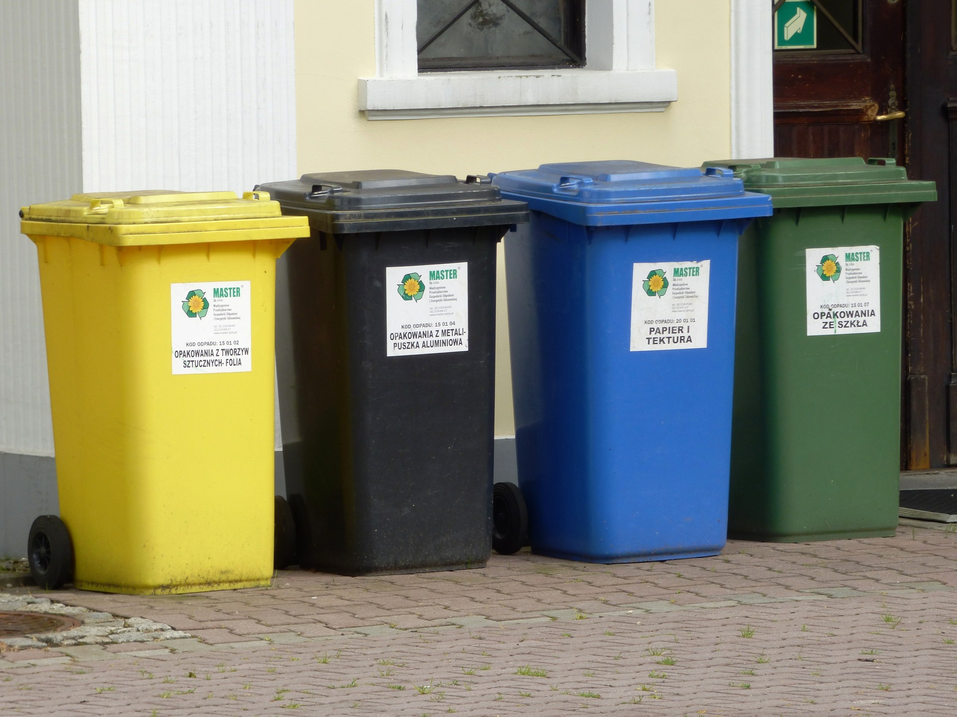 botes de basura inteligentes