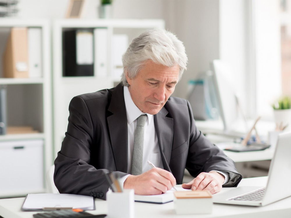 funciones y salario de un perito inmobiliario