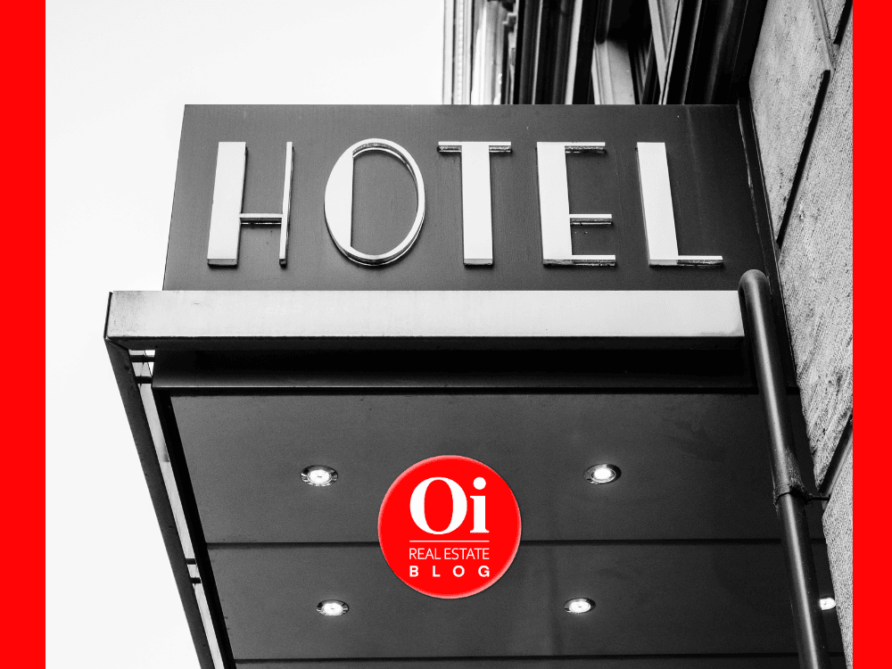 hotel en centro comercial